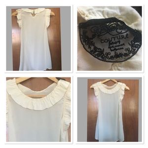 Sleeveless blouse